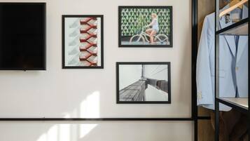 Habitación estándar, 1 cama doble | Cortinas opacas, sistema de insonorización, wifi gratis y ropa de cama