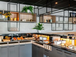Breakfast area - ibis Bordeaux Nord Carbon Blanc (Carbon-Blanc)
