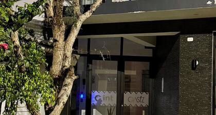 3 RB, Fast Wi-Fi, mountain view, barbecue area, garage. elevator.