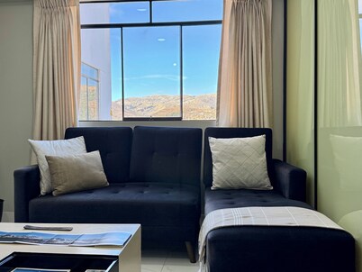 3 RB, Fast Wi-Fi, mountain view, barbecue area, garage. elevator.