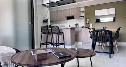 3 RB, Fast Wi-Fi, mountain view, barbecue area, garage. elevator.