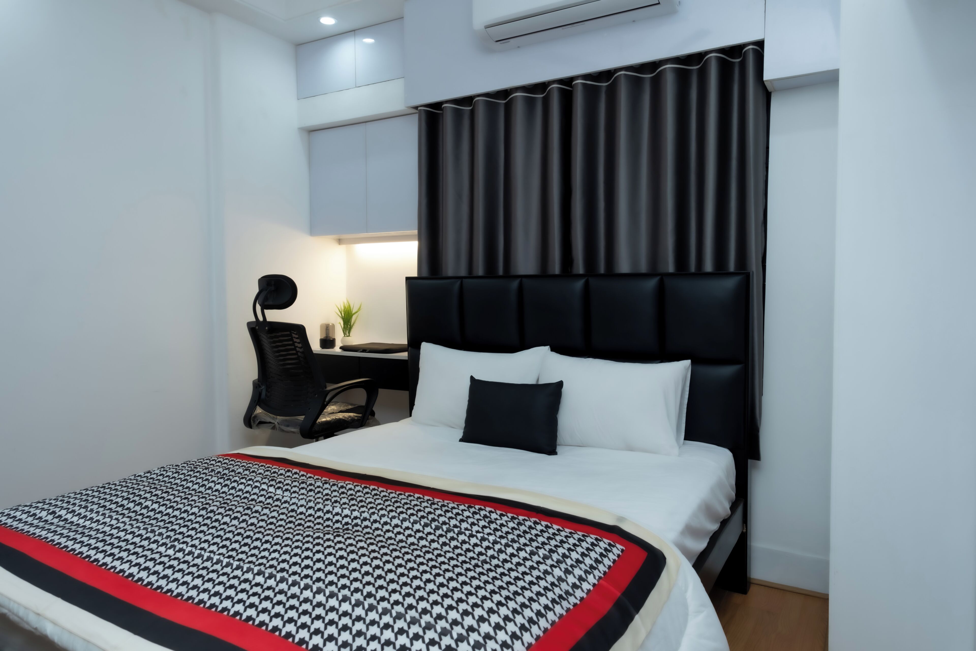 Apartment, 2 Bedrooms, Smoking, Balcony | 3 bedrooms