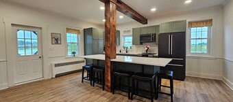 Spacious 4-bedroom Farmhouse with inground pool in Mifflinburg, Pennsylvania