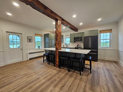 Spacious 4-bedroom Farmhouse with inground pool in Mifflinburg, Pennsylvania