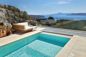 Piscine extérieure, piscine chauffée