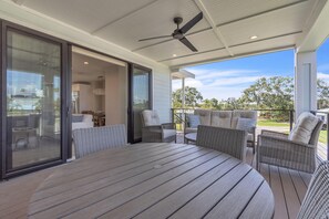 Huis, Meerdere bedden (Gulfside Retreat) | Buiten dineren