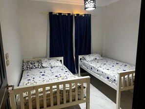 Chalet, 3 Bedrooms, Accessible, Smoking