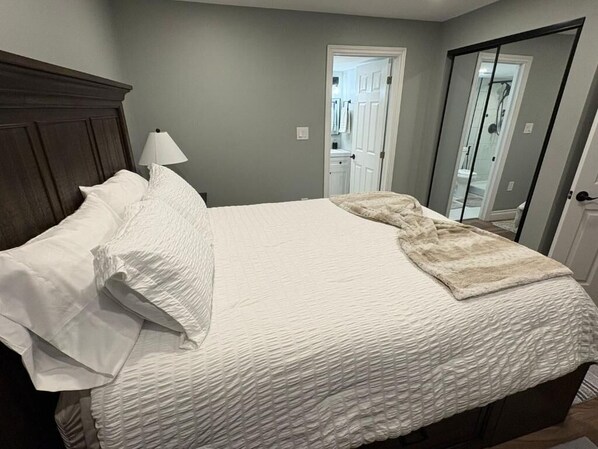 1 chambre, fer et planche à repasser, Wi-Fi, draps fournis