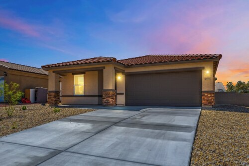 New Build Close to River & Golf!