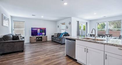 New Build Close to River & Golf!
