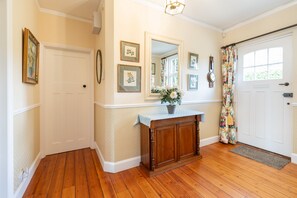 Interior - Little Forelands (Bembridge)