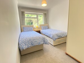 3 間睡房、床單