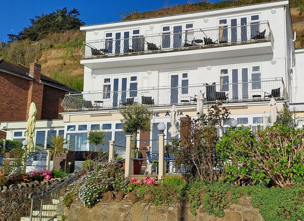 Exterior - Gurnard At The Aqua (Shanklin)