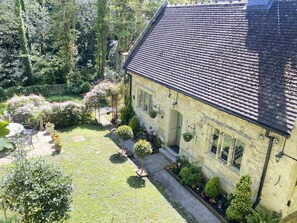 Exterior - Church House (Ventnor)
