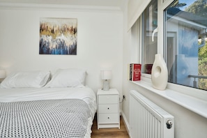 2 habitaciones y ropa de cama