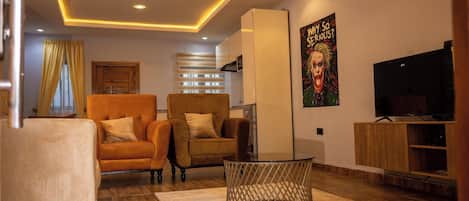 Family Apartment, Balcony, City View | Living area