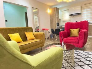 Living area - Nomsy Luxury Service Apartments  (Owerri)