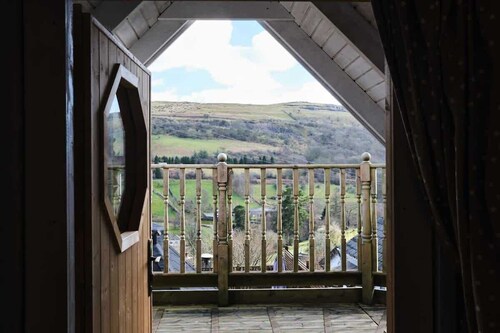 Pieni koti-Vuoristonäkymä-Oma kylpyhuone