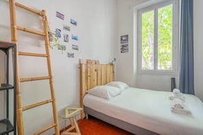 1 bedroom, iron/ironing board, free WiFi, bed sheets - Lily - 15min à Pied du Vieux-Port (Marseille)
