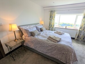 3 bedrooms, bed sheets - Pointe South (Ventnor)