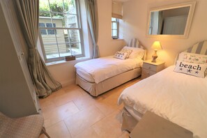 2 室のベッドルーム、ベッドシーツ