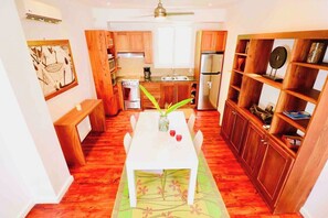 تناول الطعام