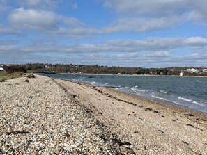 Beach - Harbour Walk (Bembridge)