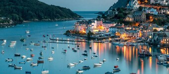 Escape to Linhay, a spacious and characterful barn conversion