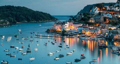 Escape to Linhay, a spacious and characterful barn conversion