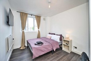 1 bedroom, iron/ironing board, WiFi, bed sheets
