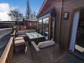 Terrace/patio - Mollys Lodge (Ryde)