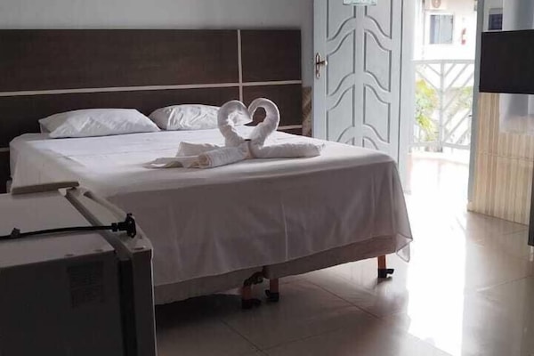 Deluxe Triple Room | Laptop workspace, iron/ironing board, free WiFi