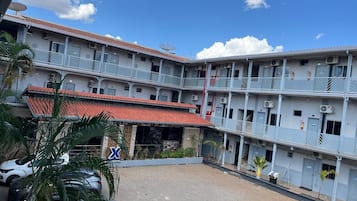 Fachada da propriedade