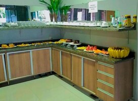 Free daily self-serve breakfast