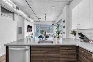 Interior - Chic 2BR Getaway Walk to Breweries & Art Walk (St. Petersburg)