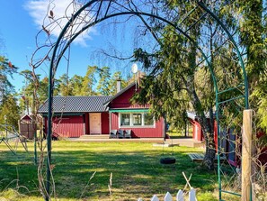 Exterior - 7 Person Holiday Home in Monsteras (Monsteras)
