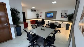 Shared Dormitory | Dining