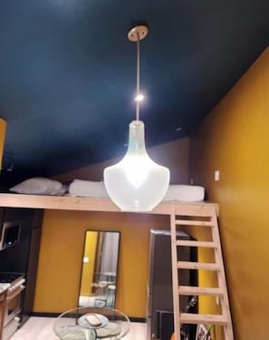 1 Schlafzimmer, BĂŒgeleisen/BĂŒgelbrett, WLAN, BettwĂ€sche