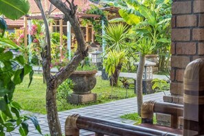 Garden - Sanur Lodge (Bali)