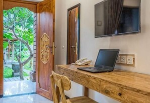 Unclassified image, 2 of 5, button - Sanur Lodge (Bali)
