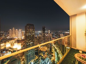 Luxury Apartment, 4 Bedrooms, City View | Balcony