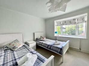 4 habitaciones y ropa de cama