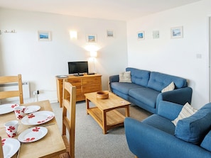 LCD TV - Shanklin Beach - Napier (Shanklin)