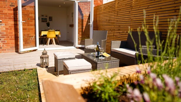 Outdoor dining - Seaglass (Bembridge)