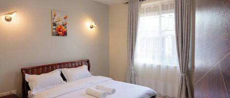 1 chambre, fer et planche à repasser, Wi-Fi, draps fournis