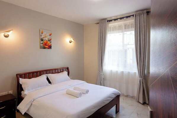 1 bedroom, iron/ironing board, WiFi, bed sheets - Maryz Secret Haven, cozy one bedroom Air BnB Condo (Kampala)