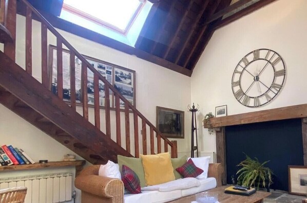 Cottage | Interior - Castle Cottage (Ventnor)