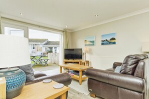 LCD TV - Jamestown 2 (Yarmouth)