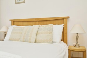 2 室のベッドルーム、ベッドシーツ