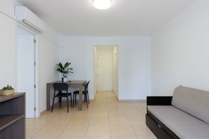 Room - Centric Rentalmar (Salou)
